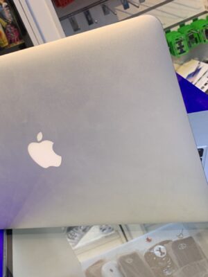 MacBook Pro in Oman